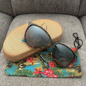 😎 Maui Jim Sunglasses + Case & Pouch — Island Vibes Included 🌴